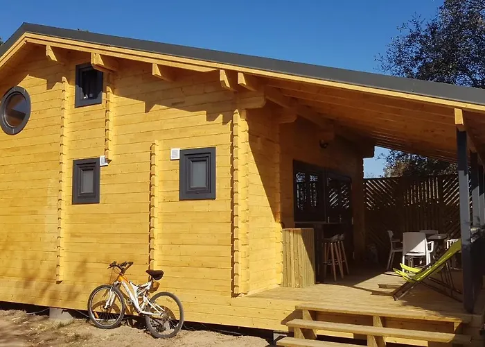 Le Logis 3 Etoiles * 圣让-德蒙