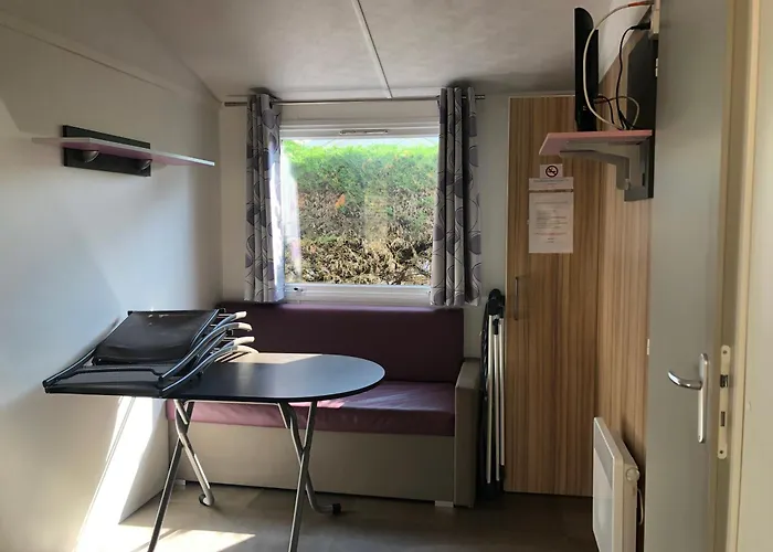 Le Logis 3 Etoiles 营地