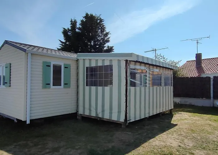 Le Logis 3 Etoiles Campingplatz *